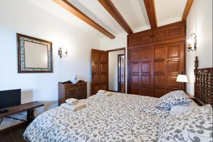 Vivelorural Casa En Arucas Para Grupos Con Piscina 0*,  Ισπανία